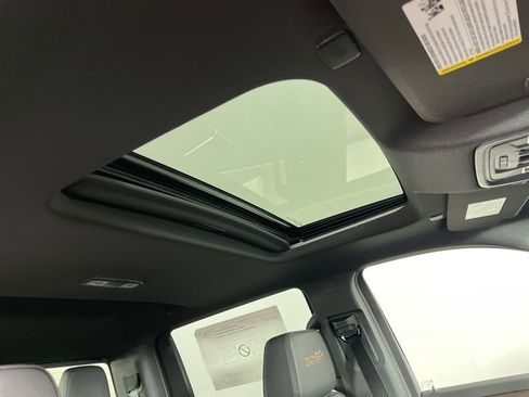 New 2026 Chevrolet Silverado 1500 High Country w/ Midnight Edition image 6