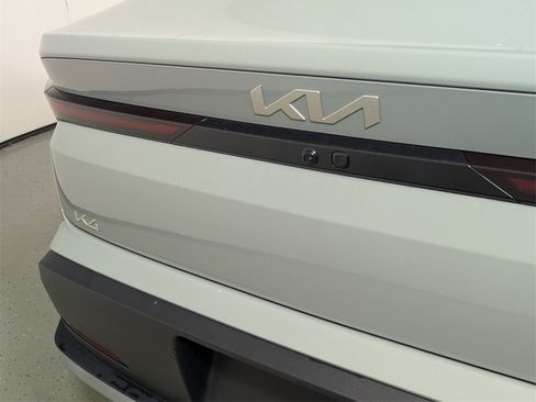 New 2025 Kia K4 EX image 8