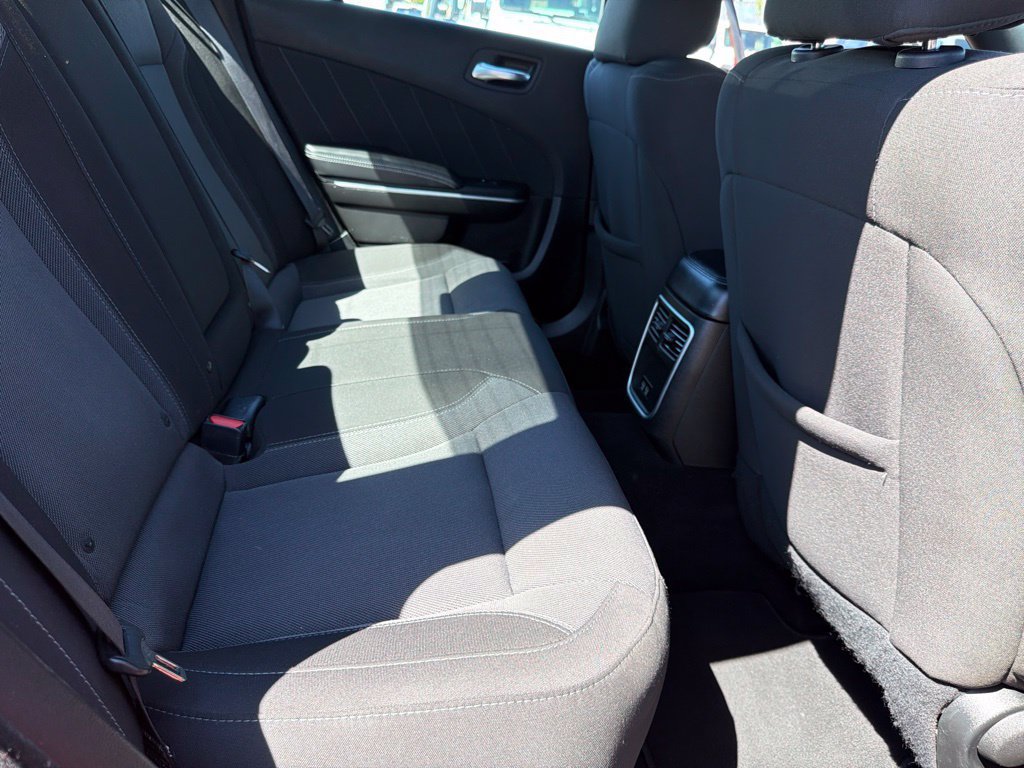Used 2022 Dodge Charger SXT RWD image 27