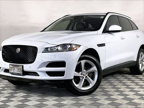 Used 2017 Jaguar F-PACE Premium image 1