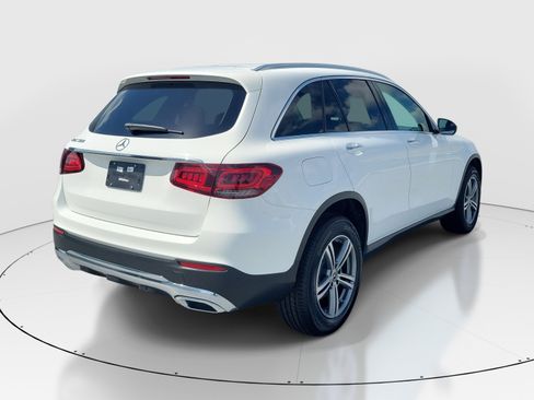 Used 2020 Mercedes-Benz GLC 300 image 6