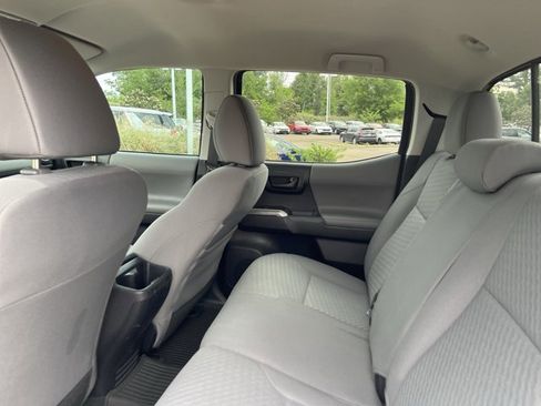 Used 2021 Toyota Tacoma SR5 image 17