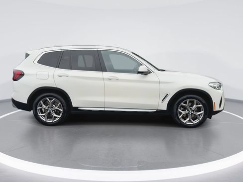 Used 2023 BMW X3 xDrive30i w/ Convenience Package w/ZPA AWD/4WD image 9