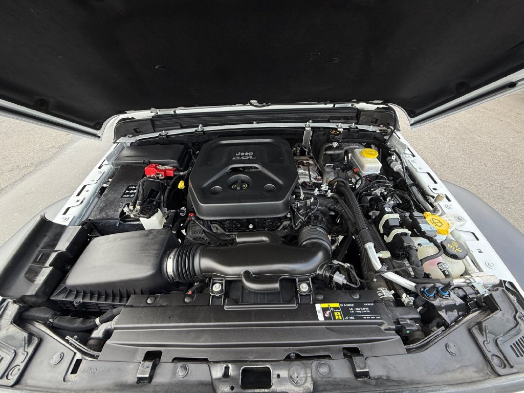 Used 2020 Jeep Wrangler Sport AWD/4WD image 24