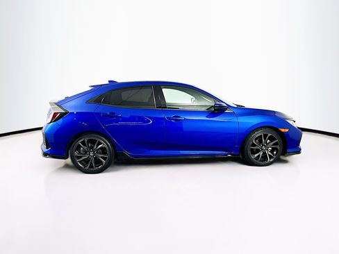 Used 2017 Honda Civic Sport image 10