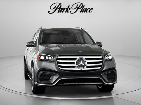 New 2026 Mercedes-Benz GLS 450 4MATIC image 37