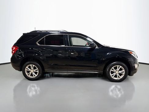 Used 2017 Chevrolet Equinox LT AWD/4WD image 6