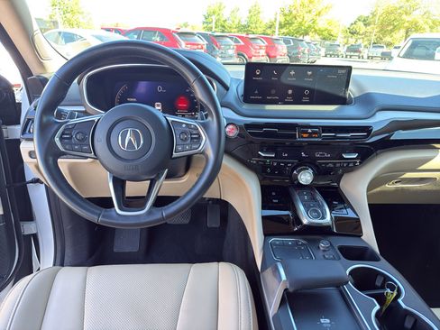 Used 2023 Acura MDX SH-AWD w/ Technology Package image 29