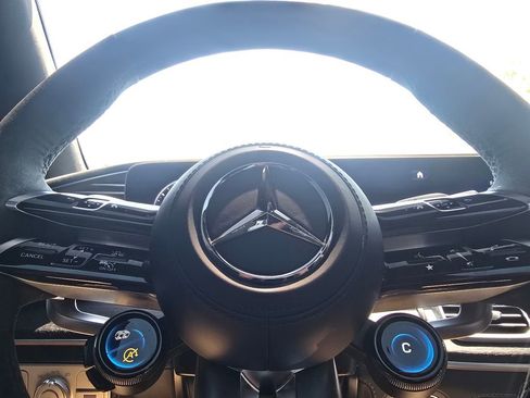 Used 2024 Mercedes-Benz GLE 63 AMG S image 29