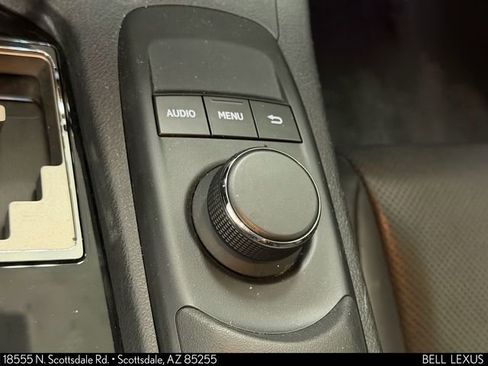 Used 2014 Lexus ES 300h w/ Premium Package w/Bamboo Trim image 31