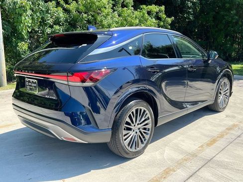 Certified 2025 Lexus RX 350 FWD w/ Convenience Package image 7