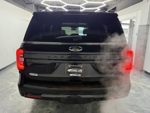 Used 2023 Ford Expedition Max Limited image 16