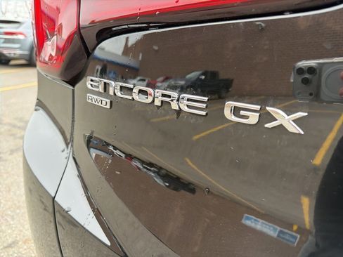Used 2024 Buick Encore GX Sport Touring w/ Advanced Technology Package image 9