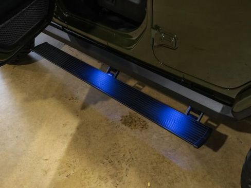 Used 2024 Jeep Wrangler Unlimited Rubicon 392 image 10