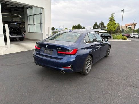 Used 2019 BMW 330i xDrive Sedan w/ Premium Package AWD/4WD image 5