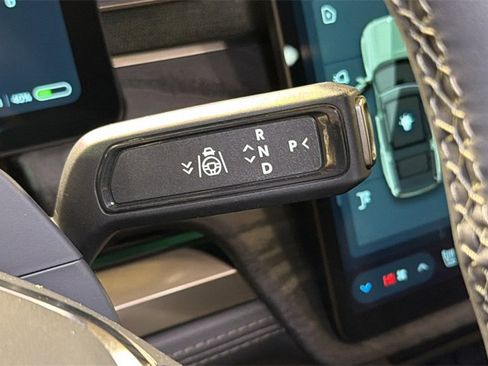 Used 2022 Rivian R1S Launch Edition image 34