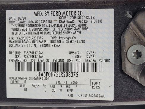 Used 2020 Ford Fusion SE FWD image 33