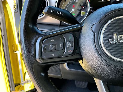 Used 2023 Jeep Wrangler Unlimited w/ Cold Weather Group AWD/4WD image 24