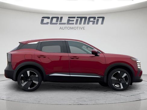 Certified 2025 Nissan Kicks SR AWD/4WD image 4
