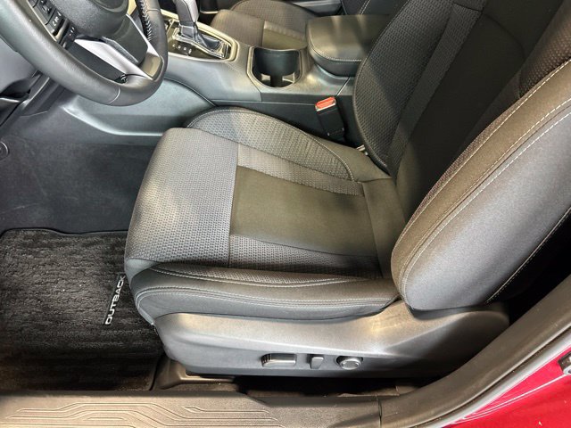 Used 2024 Subaru Outback Premium AWD/4WD image 16