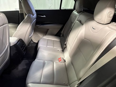 Used 2023 Cadillac XT4 Premium Luxury AWD/4WD image 5