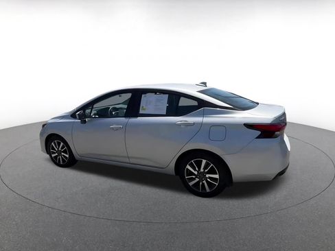 Used 2025 Nissan Versa SV FWD image 10