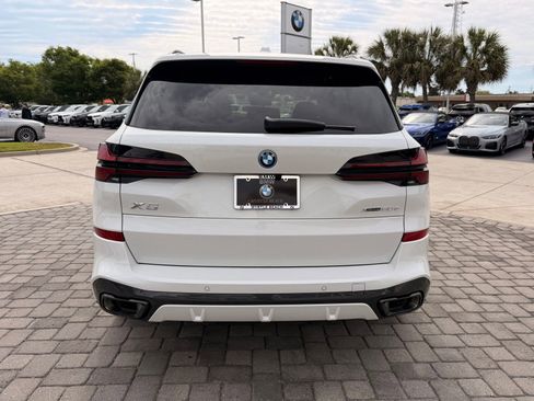 New 2026 BMW X5 xDrive50e w/ M Sport Package AWD/4WD image 10