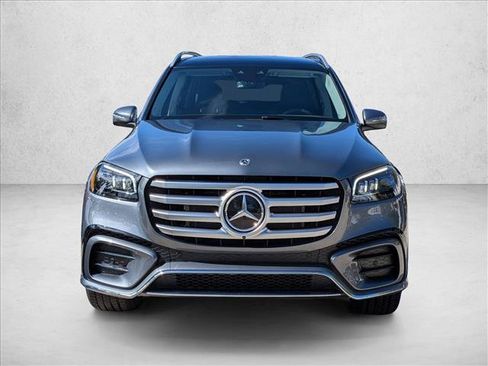 Used 2026 Mercedes-Benz GLS 450 4MATIC image 6