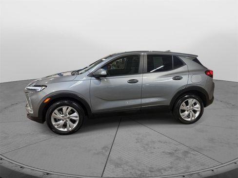 Used 2025 Buick Encore GX Preferred w/ Comfort Package AWD/4WD image 8