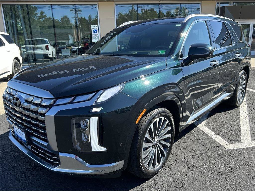 Used 2025 Hyundai Palisade Calligraphy AWD/4WD image 2