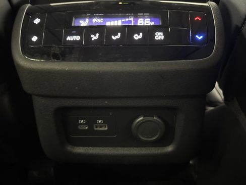 Certified 2024 INFINITI QX60 Luxe image 33