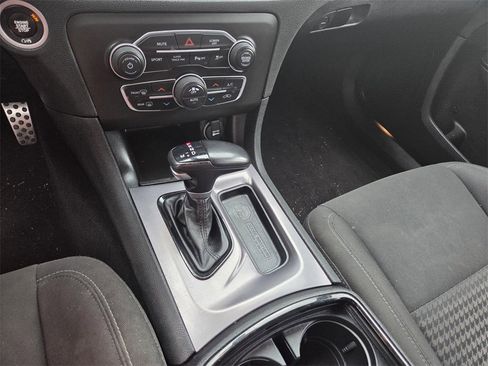 Used 2022 Dodge Charger GT w/ Blacktop Package image 10