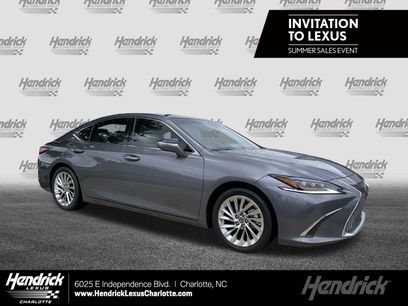Used 2021 Lexus ES 350 Ultra Luxury w/ Accessory Package 2