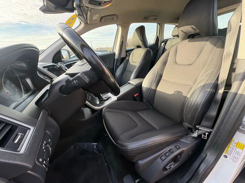 Used 2015 Volvo XC60 T5 image 17