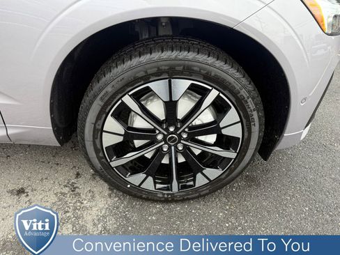 New 2026 Volvo XC60 B5 Plus w/ Protection Package Premier image 10