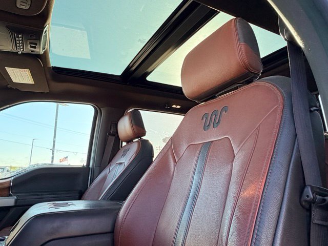 Used 2018 Ford F450 King Ranch w/ King Ranch Ultimate Package AWD/4WD image 15