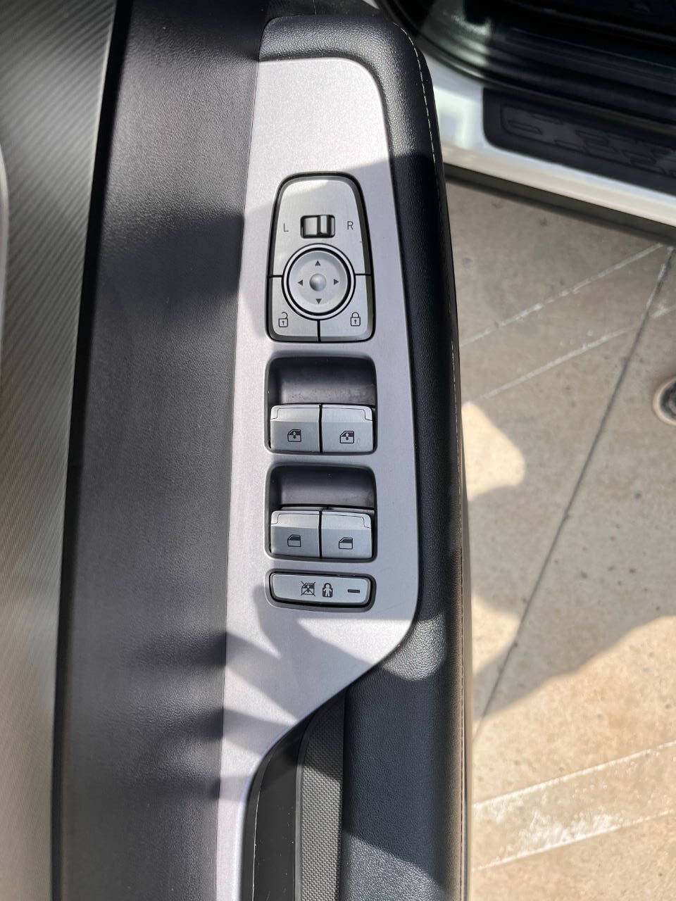 Used 2024 Hyundai Palisade SEL AWD/4WD image 24
