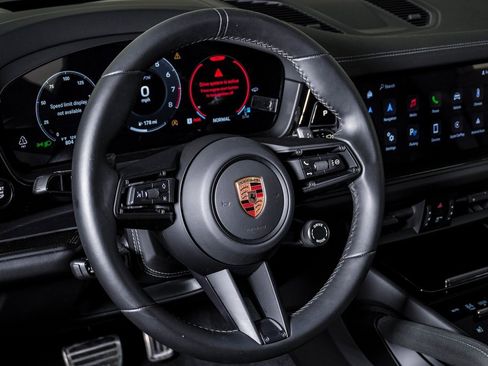 New 2025 Porsche Cayenne GTS image 19