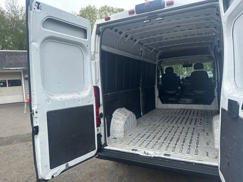 Used 2023 RAM ProMaster 2500 FWD image 37