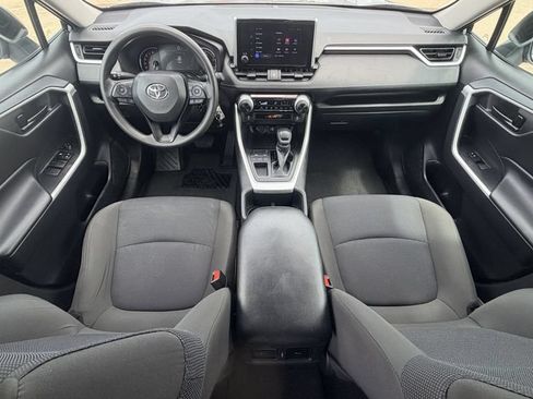 Used 2025 Toyota RAV4 LE FWD image 11