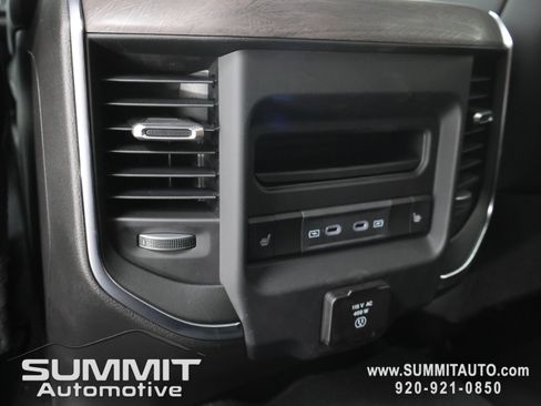 New 2026 RAM 2500 Laramie AWD/4WD image 34