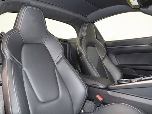 Used 2024 Porsche 911 Targa 4S image 17