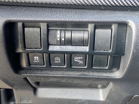 Used 2020 Subaru Crosstrek 2.0i Premium w/ Moonroof Package 1 image 14