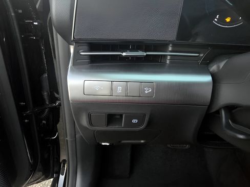 New 2026 Hyundai Kona SEL Sport AWD/4WD image 18