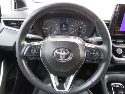 Used 2023 Toyota Corolla SE image 19