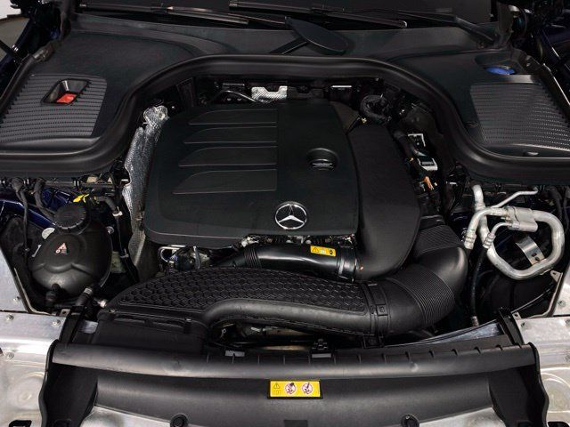 Used 2021 Mercedes-Benz GLC 300 image 12