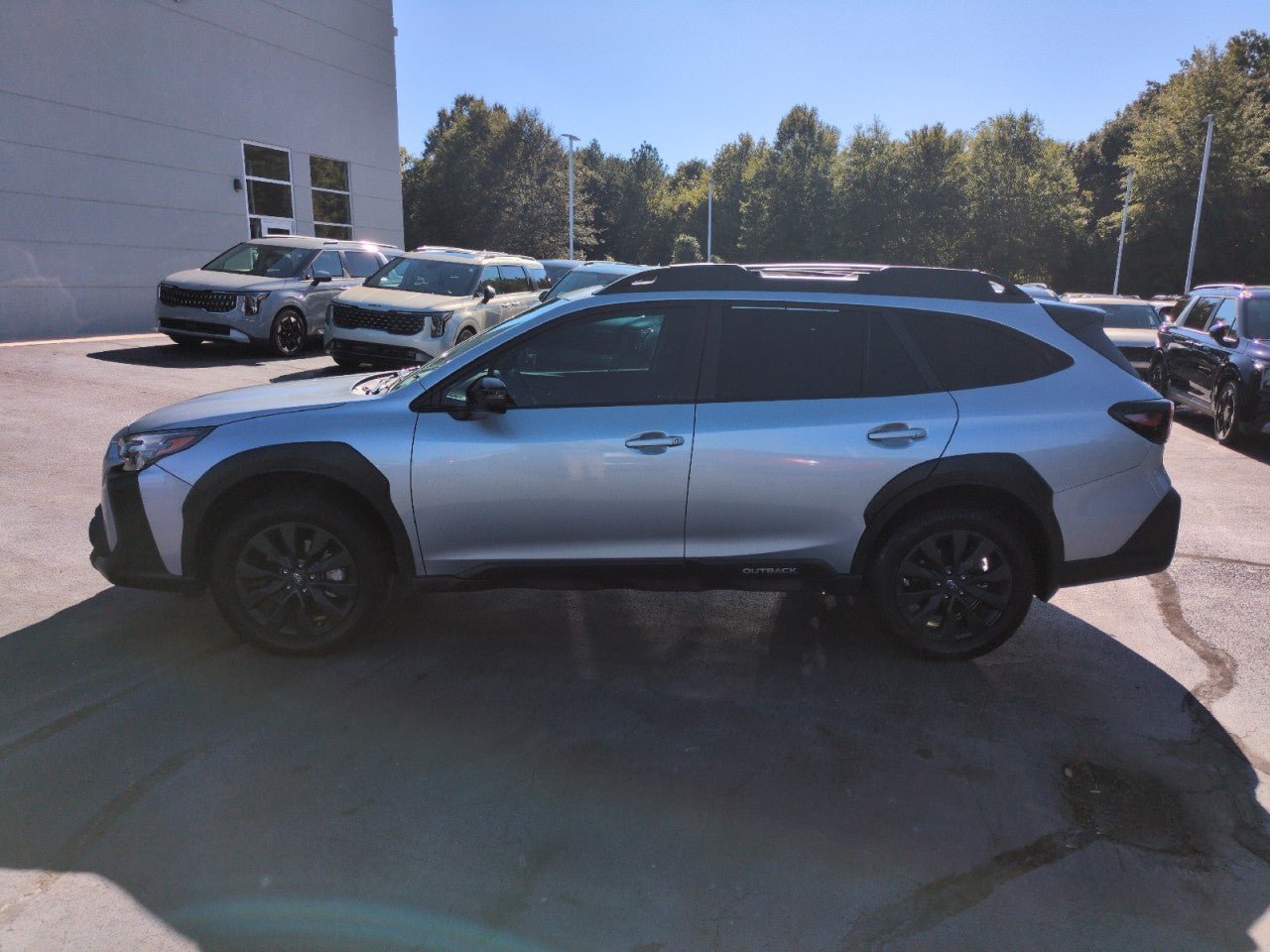 Used 2025 Subaru Outback Onyx Edition w/ Popular Package #2 AWD/4WD image 4