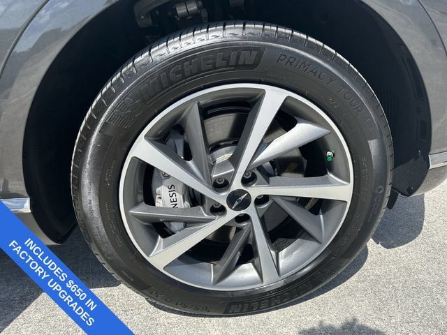 Used 2025 Genesis GV80 3.5T Advanced AWD/4WD image 11