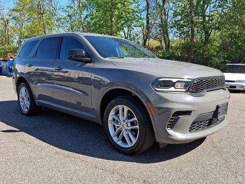 Used 2023 Dodge Durango GT AWD/4WD image 7