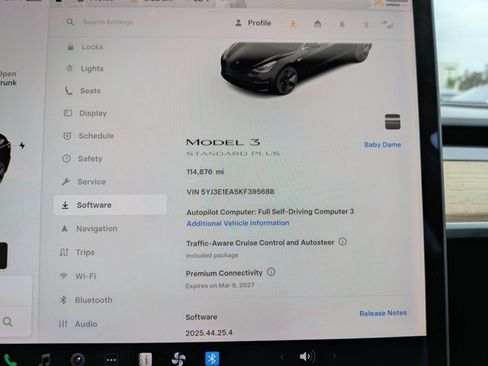 Used 2019 Tesla Model 3 Mid Range RWD image 11